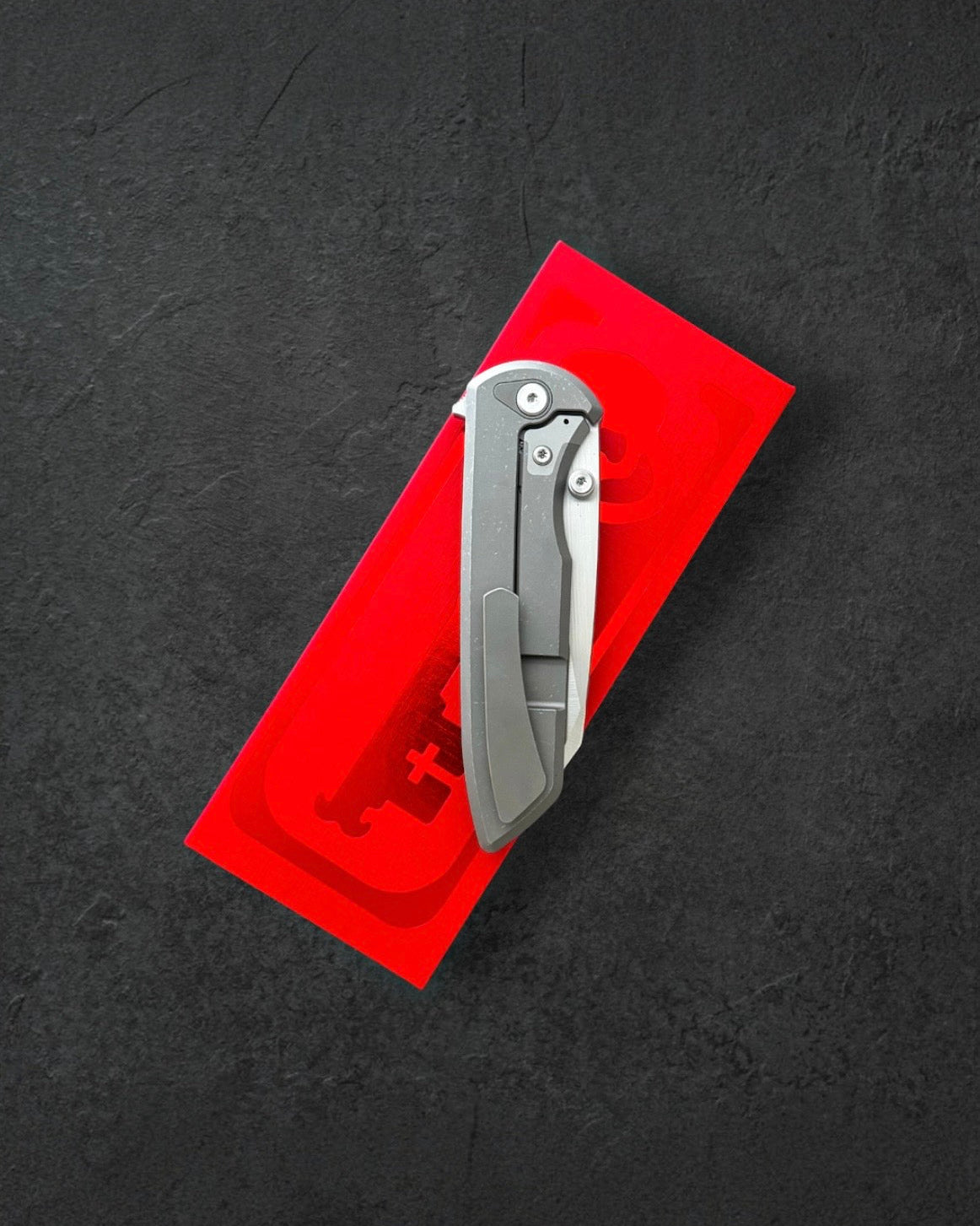 Chaves Knives-Chaves Knives x Brad Blount - Arrestor 229 Integral - Stonewash Titanium Handles - Belt Satin M390 Sheepsfoot Blade-5-Urban Cutlery