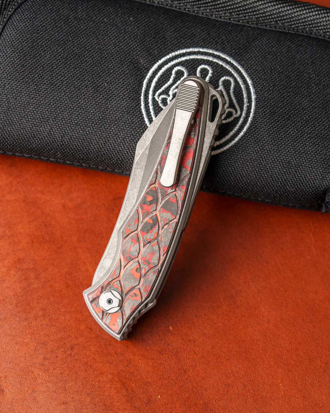 Hawk Knives Talon AUTO - Dragon Scale Textured Lava Flow Fat Carbon Handle Inlay - Darkwashed M390 Blade