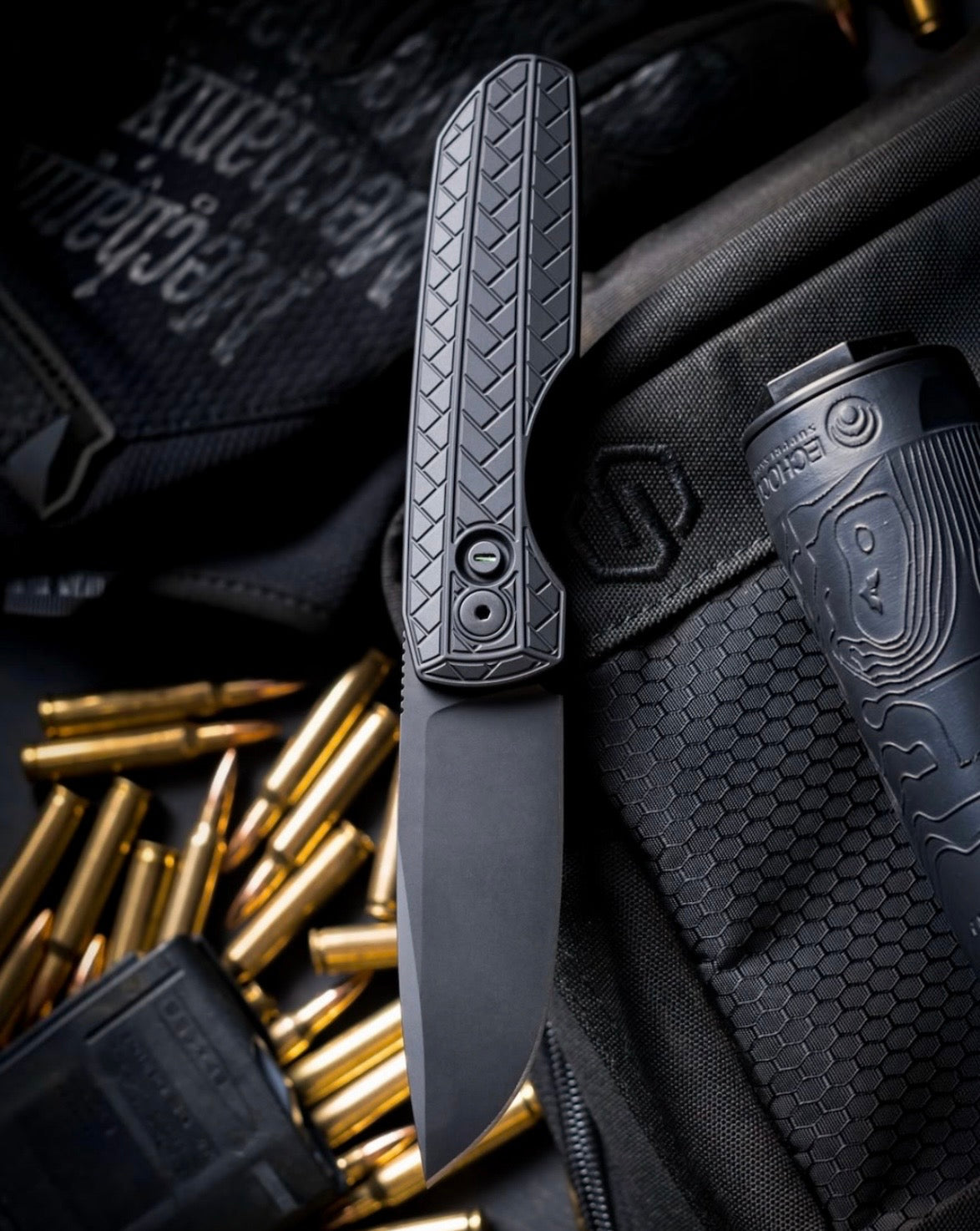 Pro-Tech VERO2106.MM.OP Blade Show West 2026 Exclusive Vero Synapse 2 OPERATOR EDITION Auto - Black Herringbone Textured Handle - Sterile DLC Black MAGNAMAX Blade - Tritium Button - DLC Black Clip