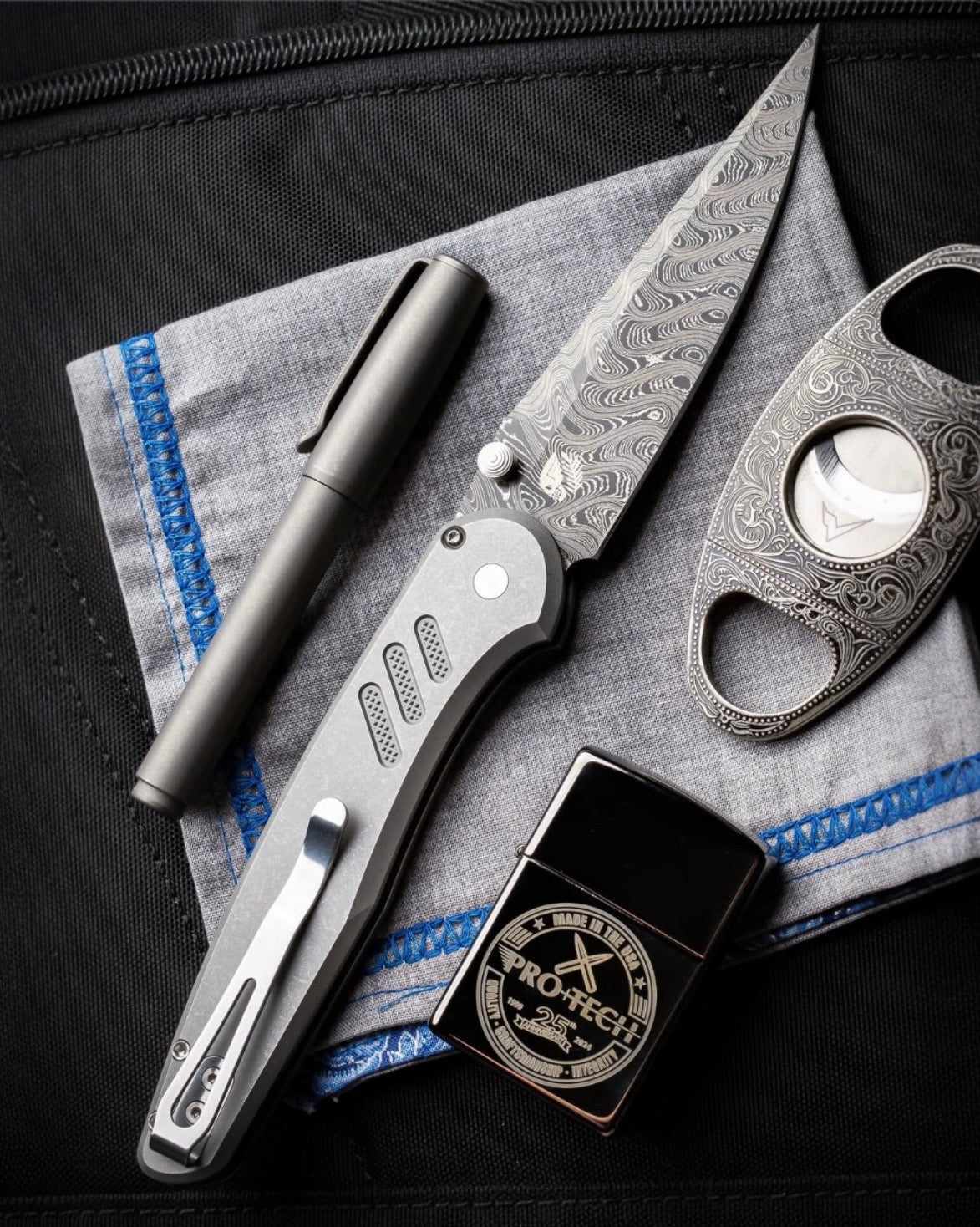 Pro-Tech x Peace Neighbor Custom Avalon (2026 Avalon Custom 005) - Knurled 17-4 Heat Treated Steel Handle - Chad Nichols "Boomerang" Stainless Damascus Blade - Black Lip Pearl Button - Satin Thumb Studs and Hardware - Polished Long Deep Carry Clip