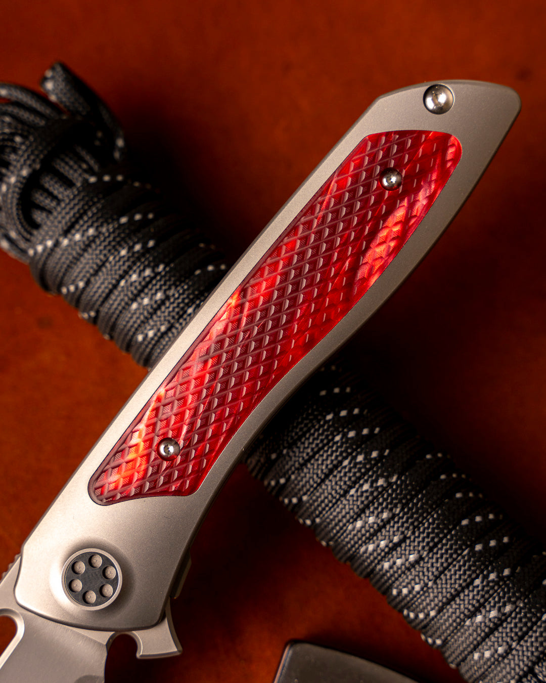 Sharp by Design T10 – Red Pearl Kirinite Inlay Handles - Etched & Slotted Blade