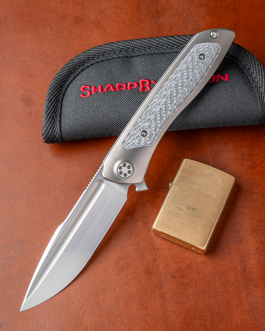 Sharp by Design T10 – Silver Twill Carbon Fiber Inlay Handle - Hand Rubbed Blade