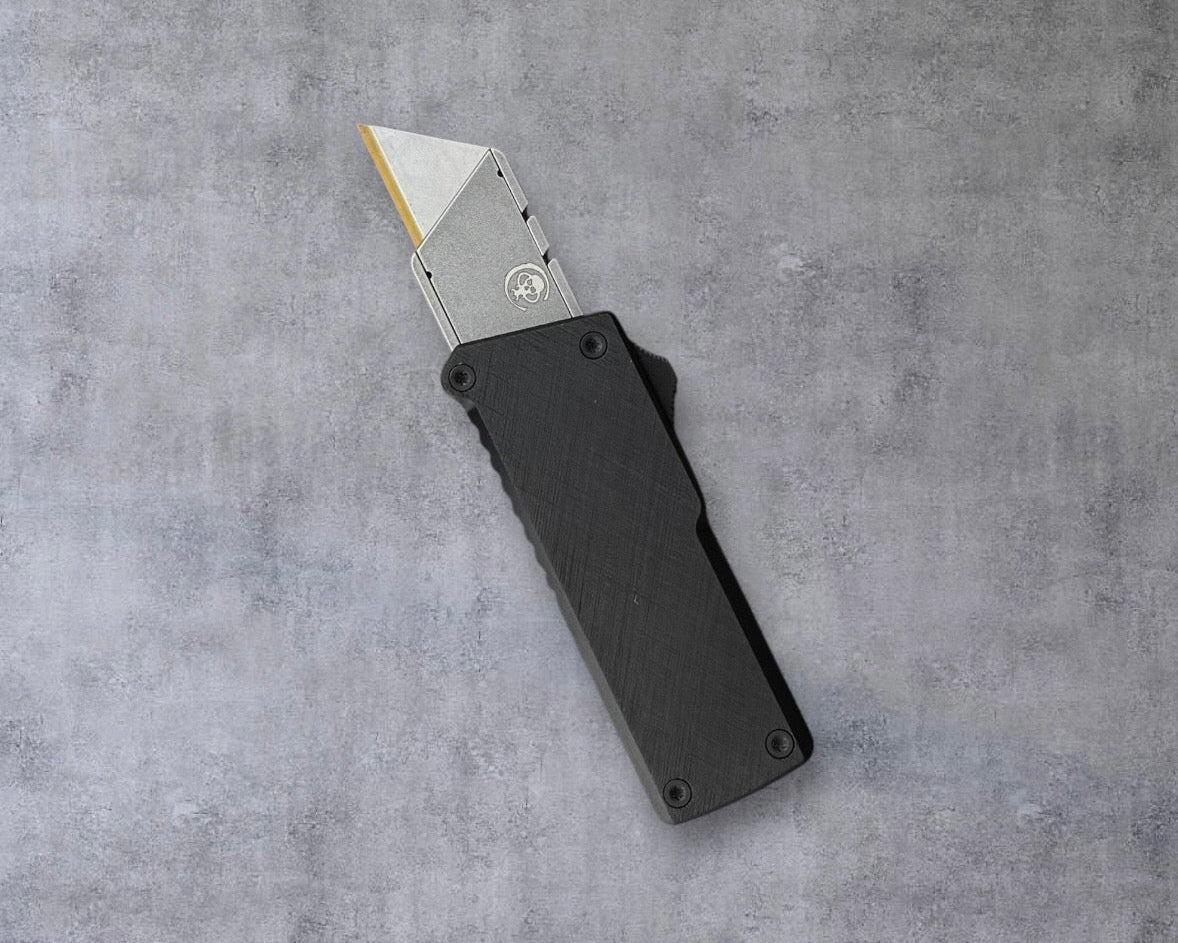 Chaves Knives-Chaves CHUB OTF - Black Crosshatch-3-Urban Cutlery