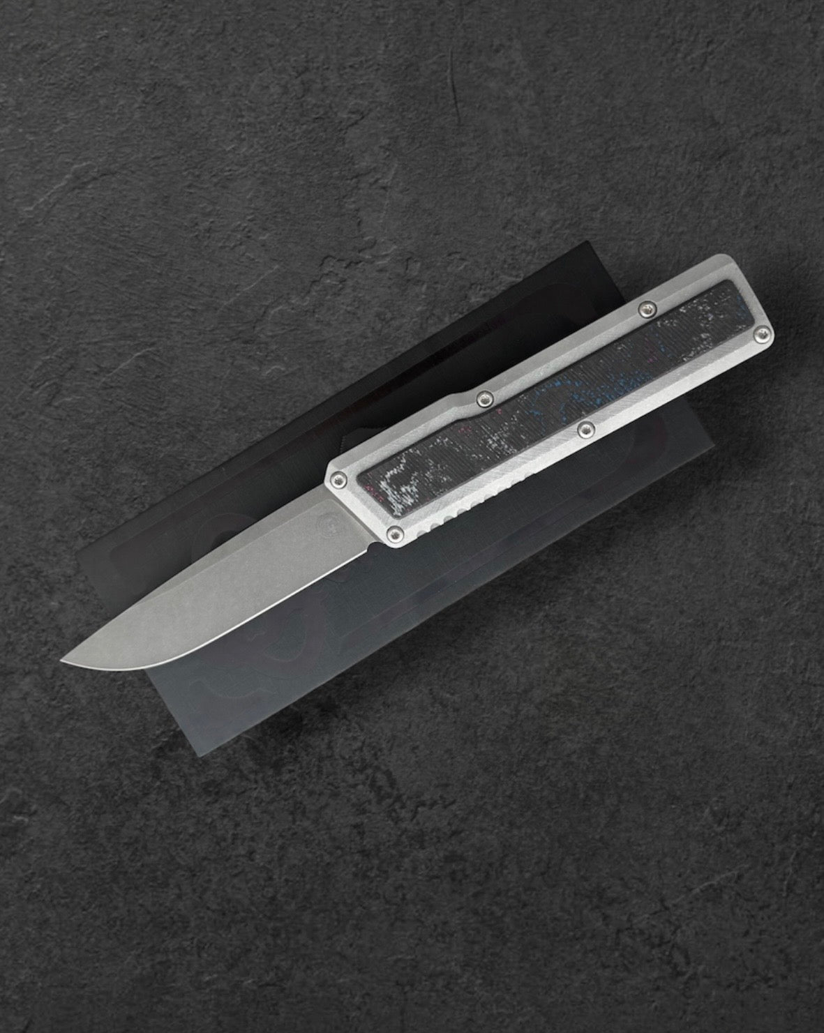 Chaves Knives-Chaves Dissident OTF Knife - M390 Drop Point & "GTA" Carbon Fiber Inlay-1-Urban Cutlery