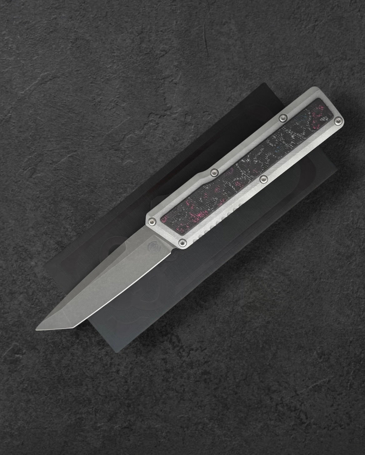 Chaves Knives-Chaves Dissident OTF Knife - M390 Tanto & "GTA" Carbon Fiber Inlay-1-Urban Cutlery