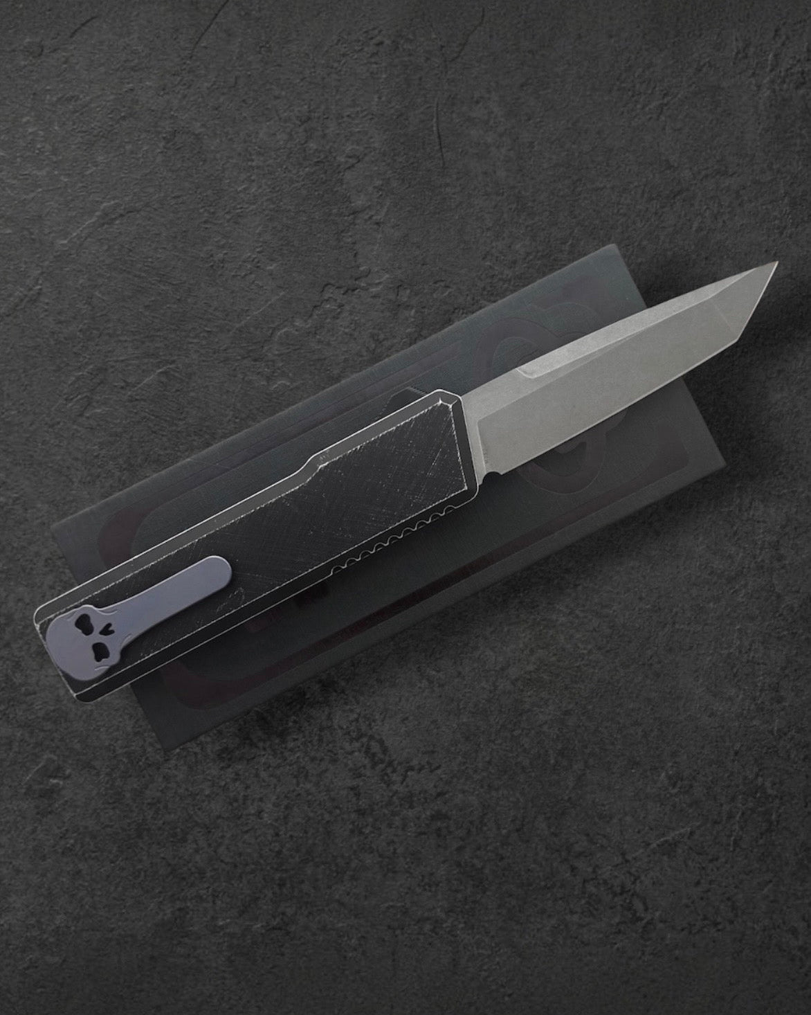 Chaves Knives-Chaves Dissident OTF Knife - M390 Tanto & "Purple Haze" Carbon Fiber Inlay-2-Urban Cutlery