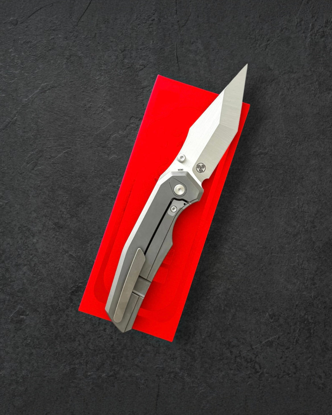Chaves Knives-Chaves Knives x Jake McCoy - Omega Street Integral - Stonewash Titanium Handles - Belt Satin M390 Tanto Blade-2-Urban Cutlery