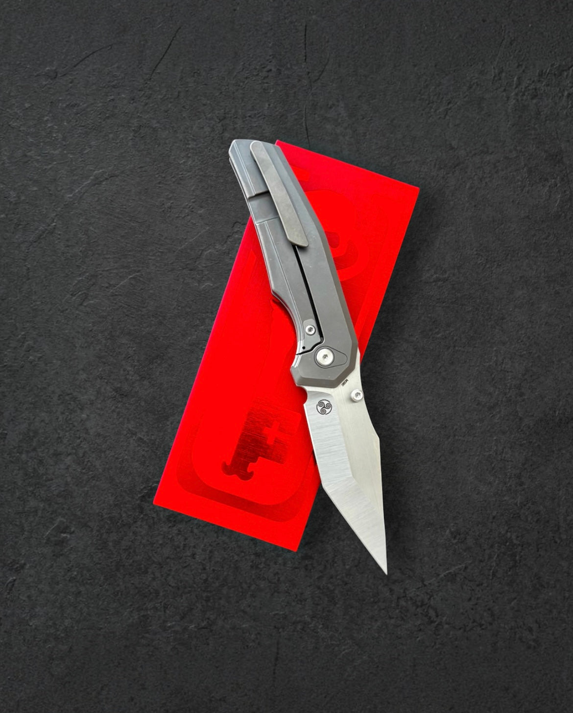 Chaves Knives-Chaves Knives x Jake McCoy - Omega Street Integral - Stonewash Titanium Handles - Belt Satin M390 Tanto Blade-3-Urban Cutlery