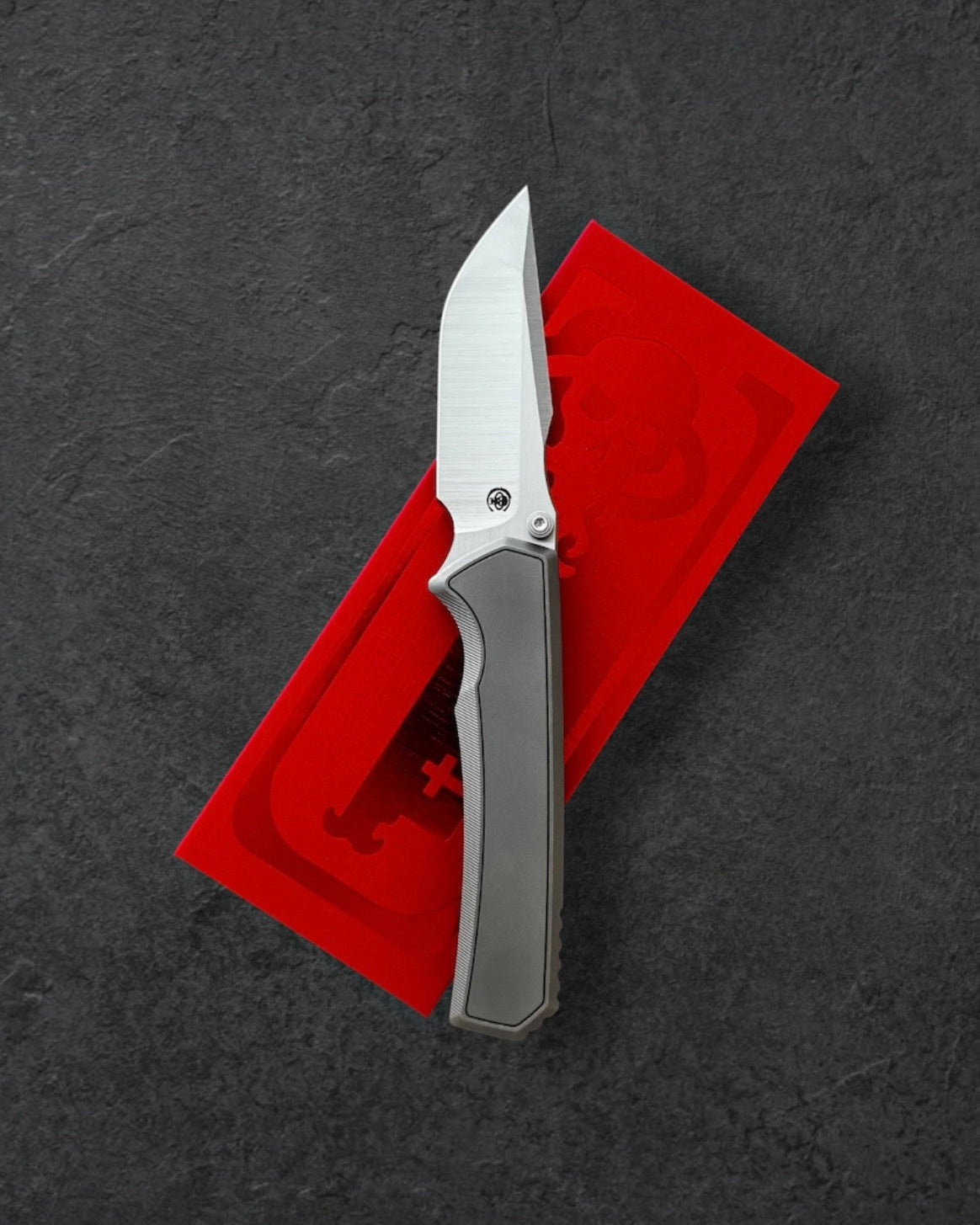Chaves Knives-Chaves Knives x Sam Tran - The Arison Street Integral - Stonewash Titanium Handles - Belt Satin M390 Drop Point Blade-2-Urban Cutlery