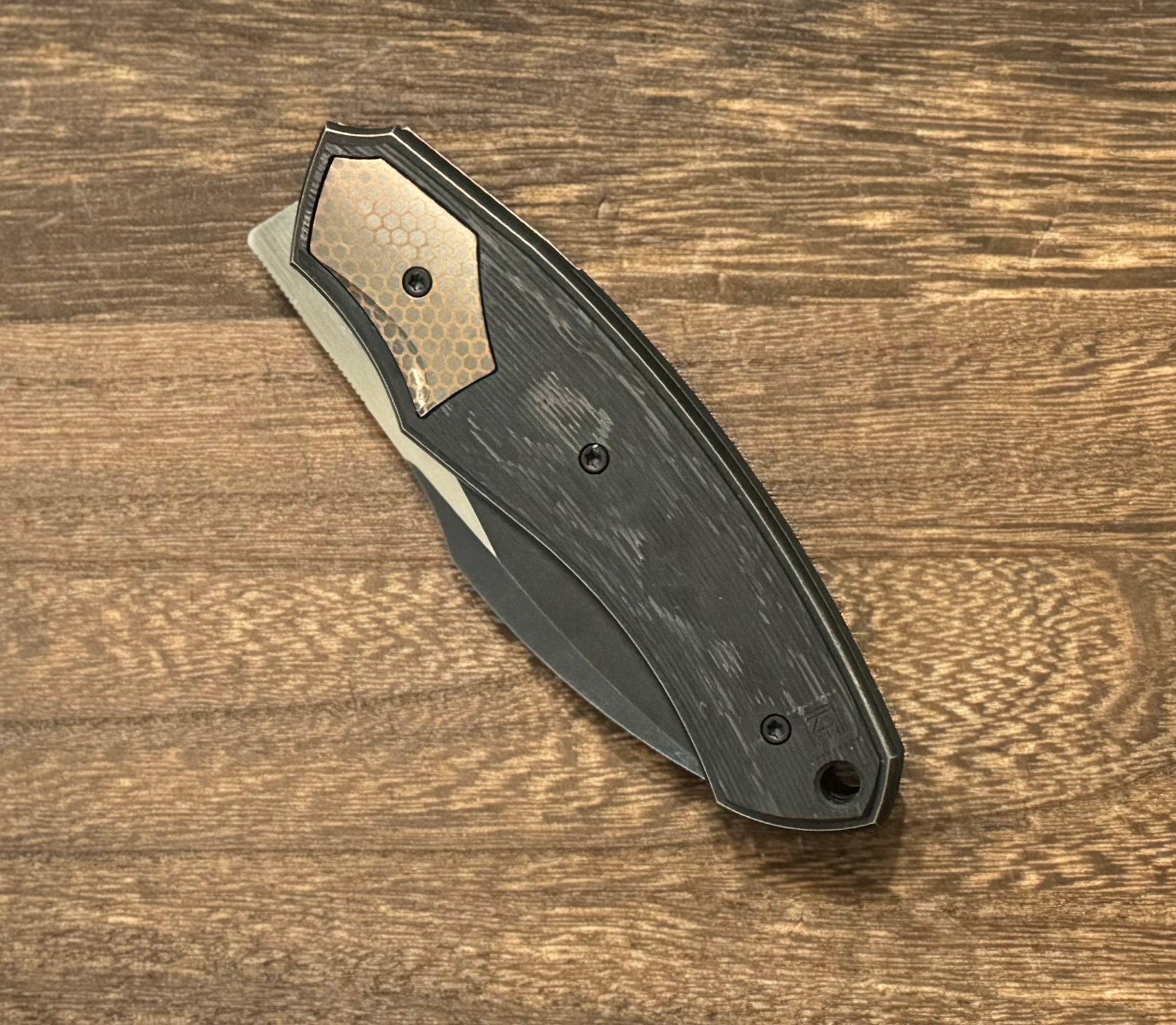 Custom Knife Factory-Custom Knife Factory Davless Carbon Fiber & Superconductor w/ Two Tone Blackwash-3-Urban Cutlery