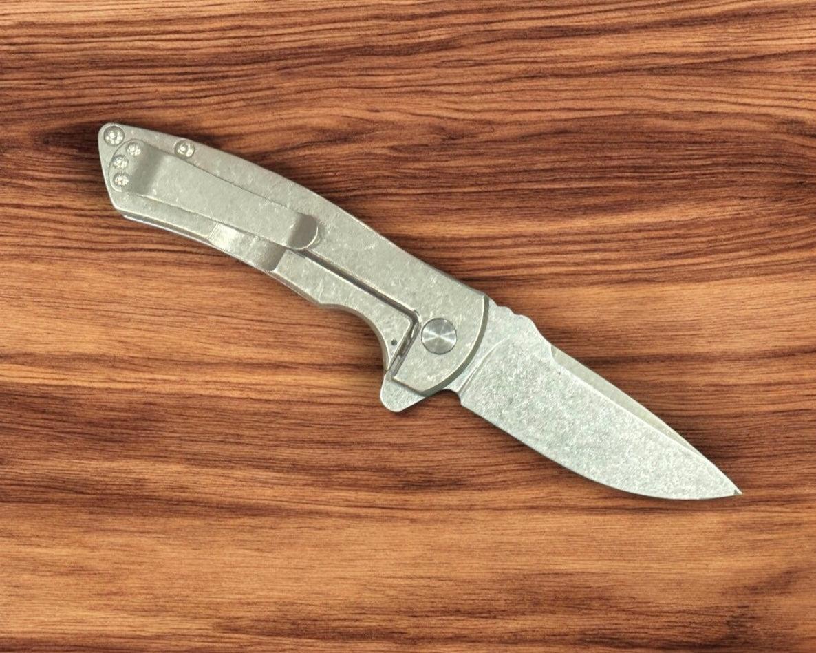 Defiant7-Les George Defiant 7 Hydrax Flipper - Titanium Handles w/ Carbon Fiber Inlay - MagnaCut Stonewashed Blade-2-Urban Cutlery
