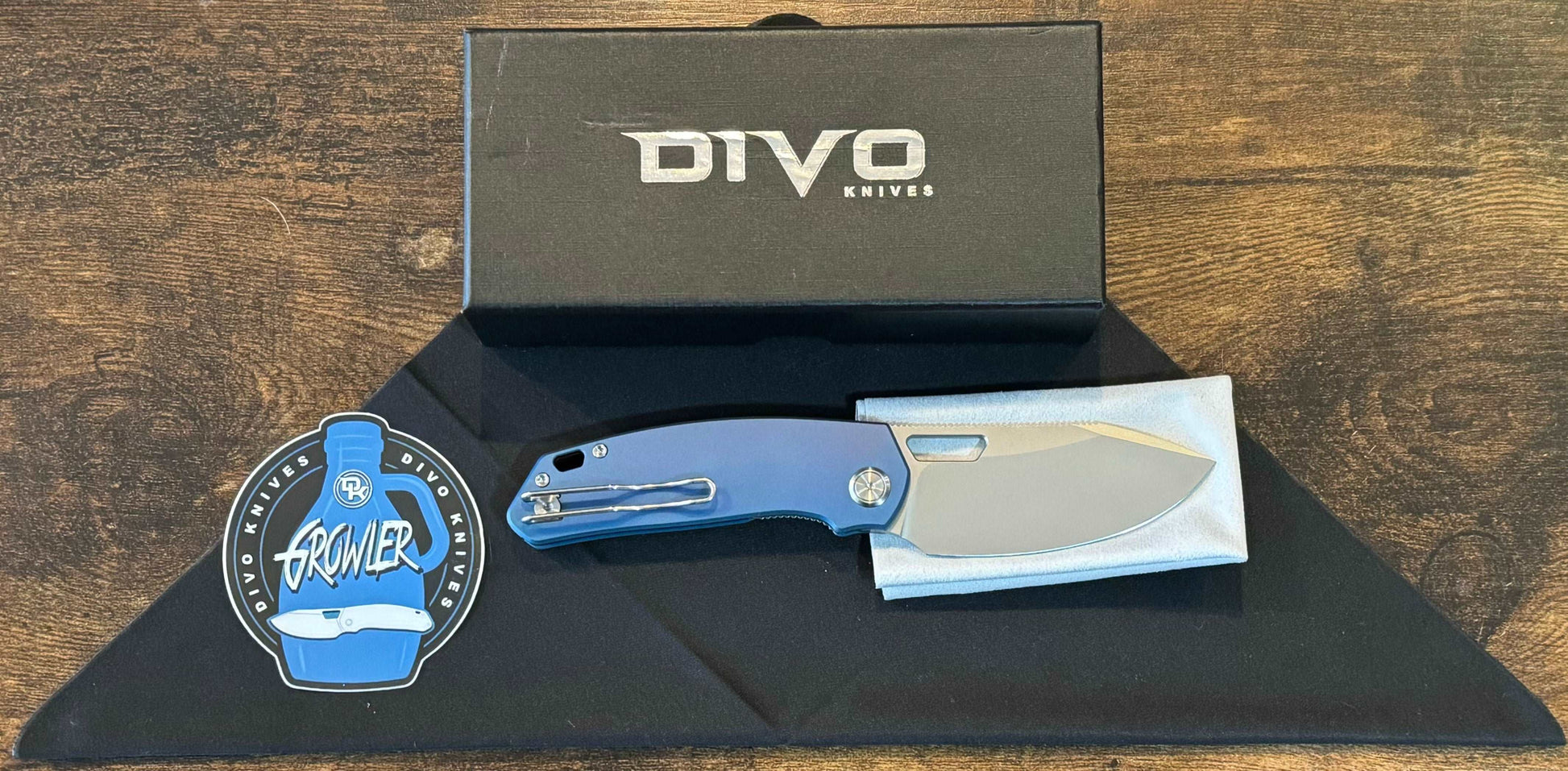 Divo Knives-Divo Knives Growler V2 - Blue Aluminum Handle, Sandwashed 154CM Blade-2-Urban Cutlery