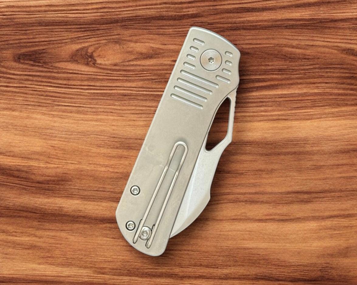 Divo Knives-Divo Stout Premium Pony Stout - RIGHTY - Stonewashed TI Handle - Stonewashed S90V Blade - Pre-Owned-5-Urban Cutlery