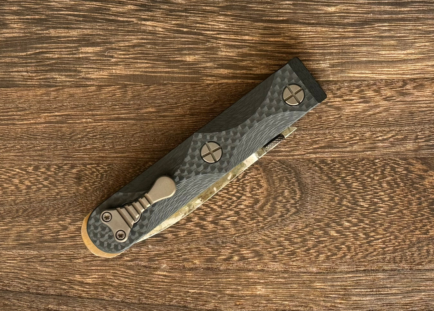 Elishewitz Custom Knives-Elishewitz Custom Knives EK Commando folder - Antique finish blade - Carbon fiber scales - Liner lock-7-Urban Cutlery