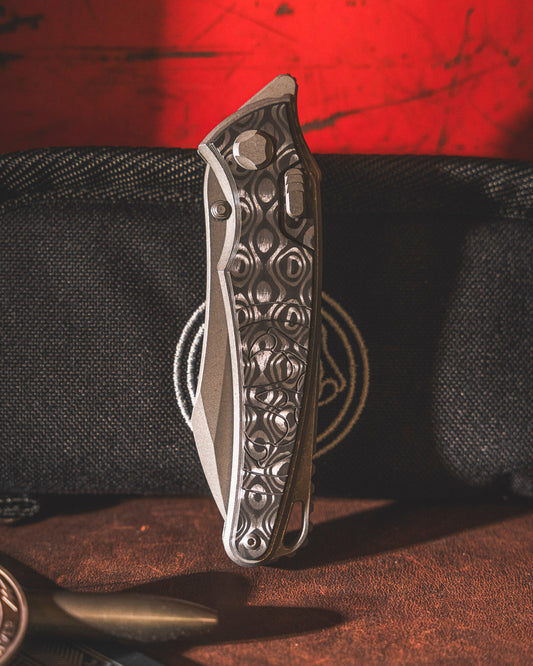 Hawk Knives-Hawk Knives Talon - Uni Black Fat Carbon Handle Inlay - Tumbled M390 Blade-1-Urban Cutlery