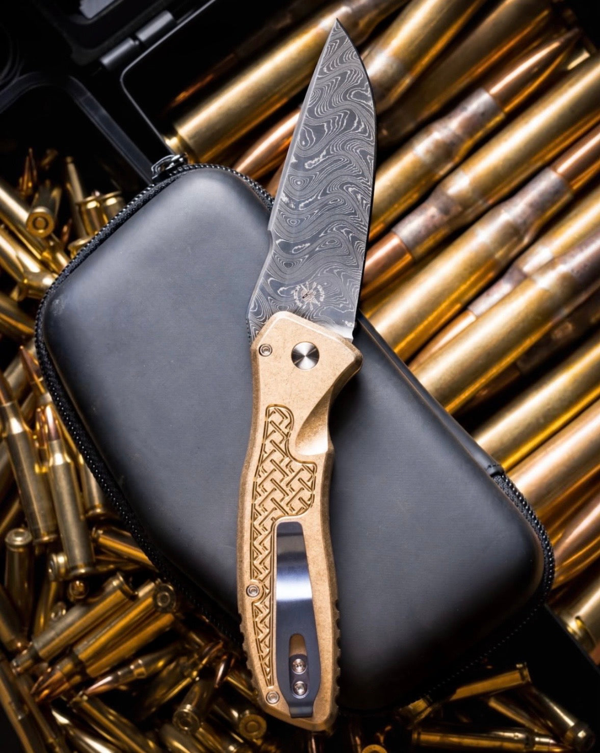 ProTech x Spartan Blades (2026 Pallas Custom 004) Blade Show West 2026 Exclusive Pallas Auto - Weave Textured AlBronze Handles - Chad Nichols Boomerang Demascus Blade - Black Lip Pearl Button - Satin Hardware /30