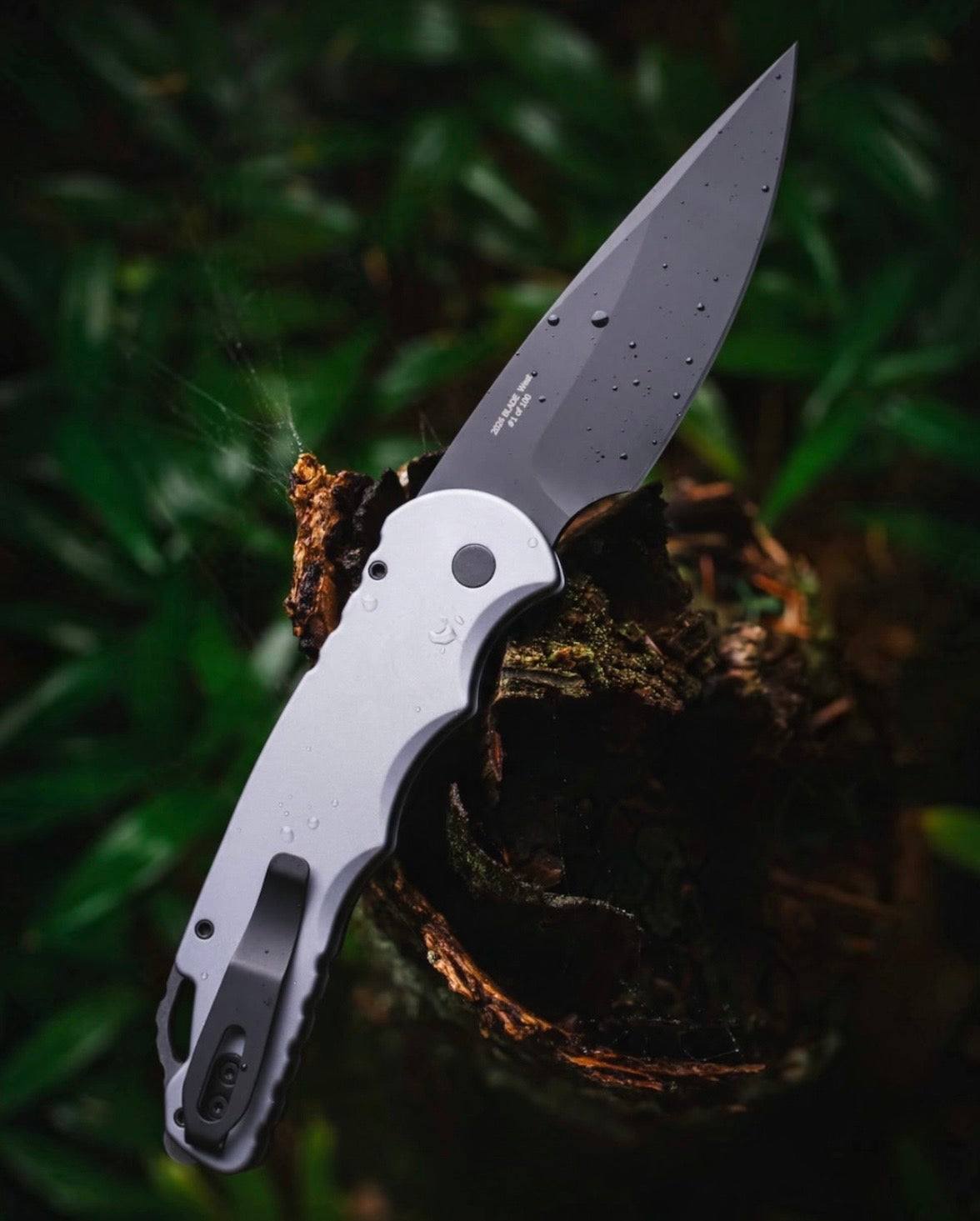 Pro-Tech BSW26.TR4.1 Blade Show West 2026 Exclusive TR-4 AUTO  - Solid Grey Handle - DLC Black Saber Grind MAGNAMAX Blade - Secondary Slide Safety - Glass Breaker /100