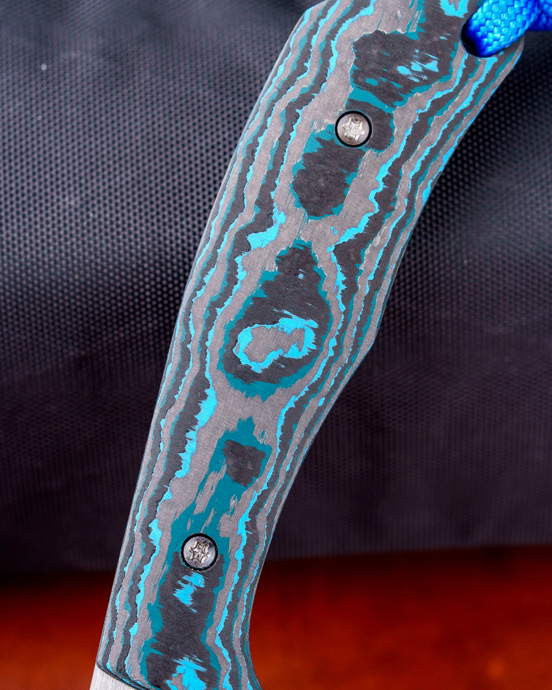 Jack Wolf Knives - BORDERTOWN BOWIE - FAT CARBON ARCTIC STORM