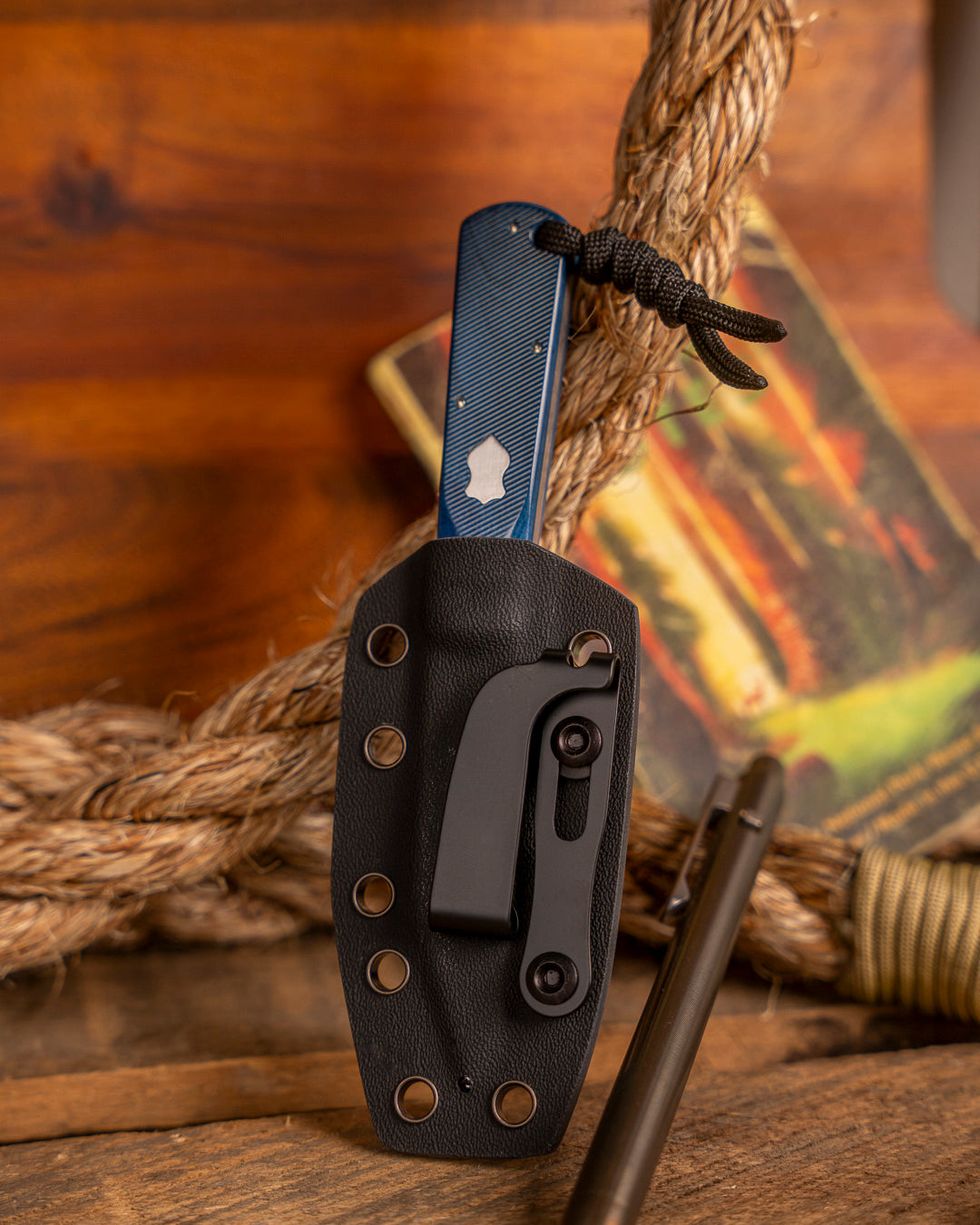 Jack Wolf Knives-Jack Wolf Knives GATEWAY FIXedc - SAWCUT BLUE BONE-5-Urban Cutlery