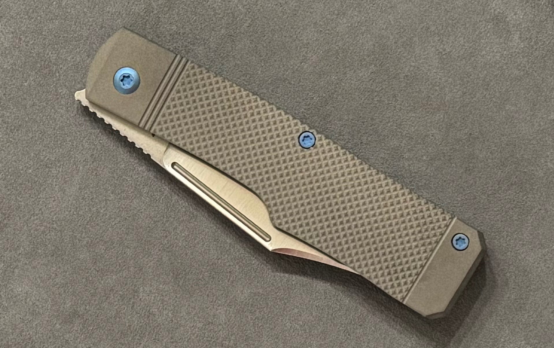 Jack Wolf Knives-Jack Wolf Knives - GUNSLINGER JACK - TITANIUM CHECKERED-3-Urban Cutlery