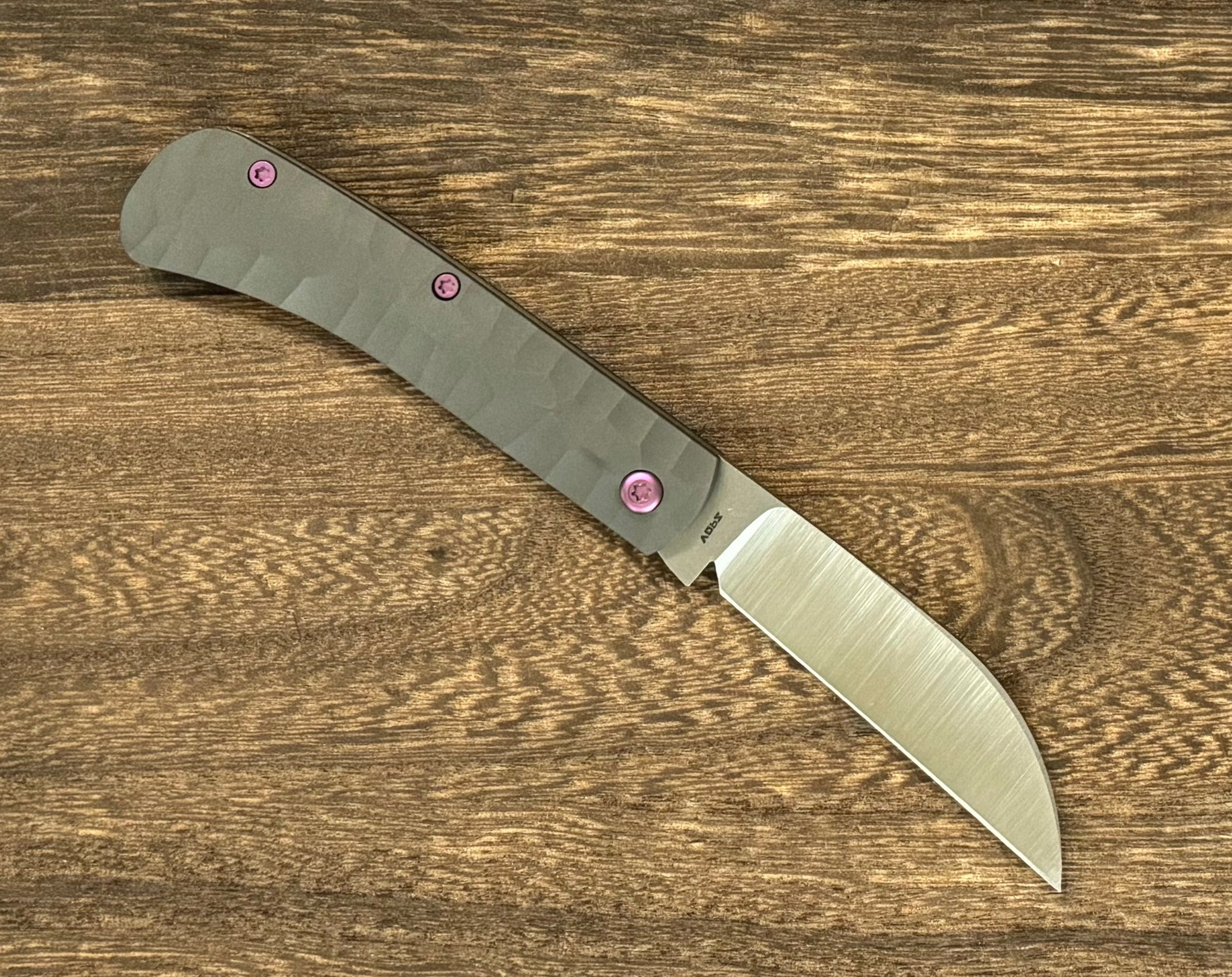Jack Wolf Knives-Jack Wolf Knives - VENOM JACK- TITANIUM ROCK PATTERN-2-Urban Cutlery
