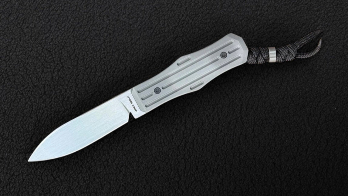 Jack Wolf Knives-Jack Wolf Knives - Vampire FIXedc - w/ FREE Flask-10-Urban Cutlery