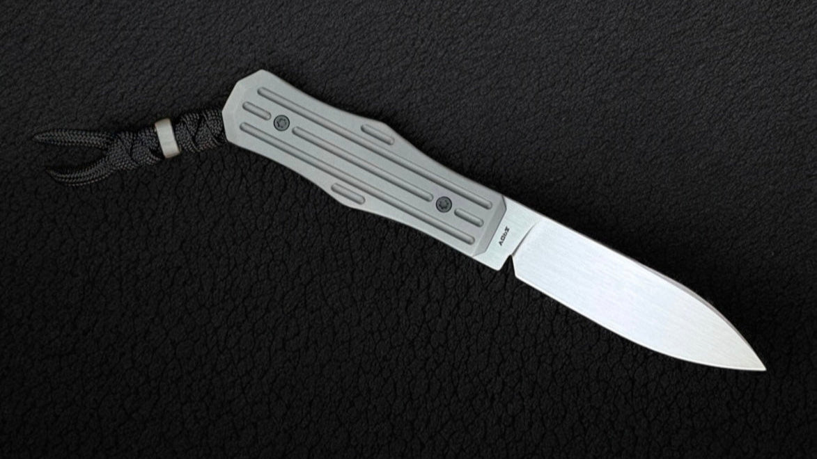 Jack Wolf Knives-Jack Wolf Knives - Vampire FIXedc - w/ FREE Flask-11-Urban Cutlery
