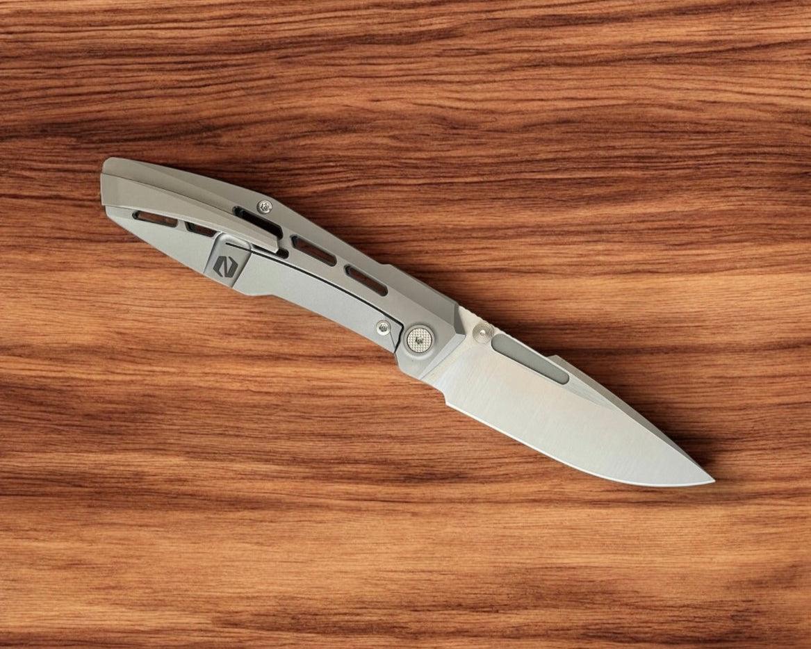 Null Knives-Null Knives Raiden R2 - Aero Blasted Handle - Belt Satin Magnacut Blade-3-Urban Cutlery