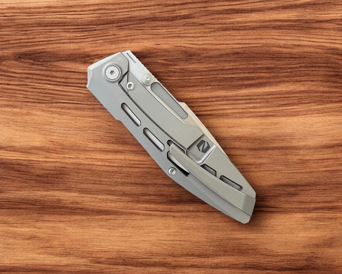 Null Knives-Null Knives Raiden R2 - Aero Blasted Handle - Belt Satin Magnacut Blade-5-Urban Cutlery