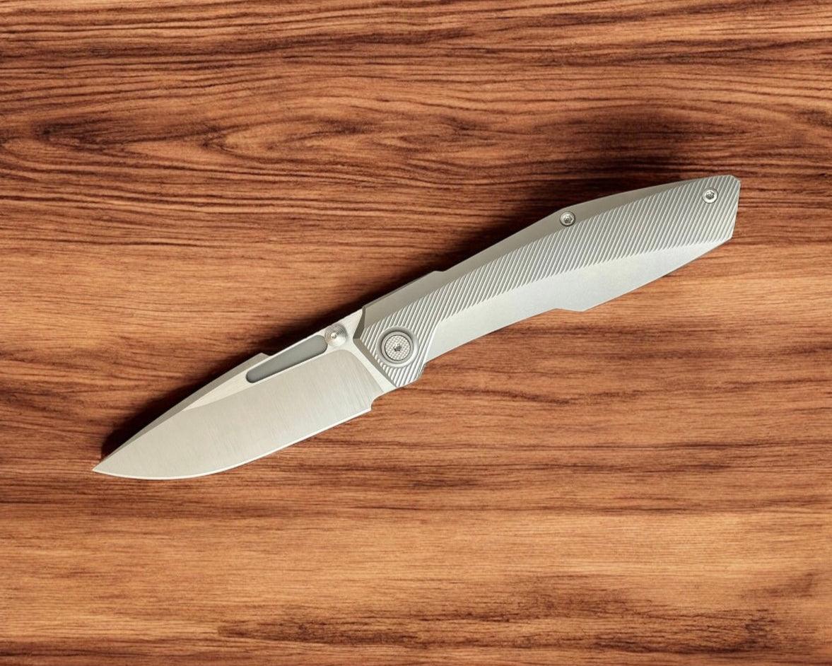 Null Knives-Null Knives Raiden R2 - Type S Blasted Handle - Belt Satin Magnacut Blade-2-Urban Cutlery