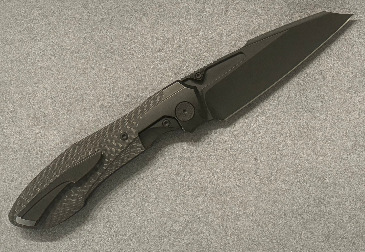 Null Knives-Null Knives Voodoo - Black PVD with Weave Carbon Fiber Inlay Handle - Black PVD with Light Stonewash Finish Blade-2-Urban Cutlery