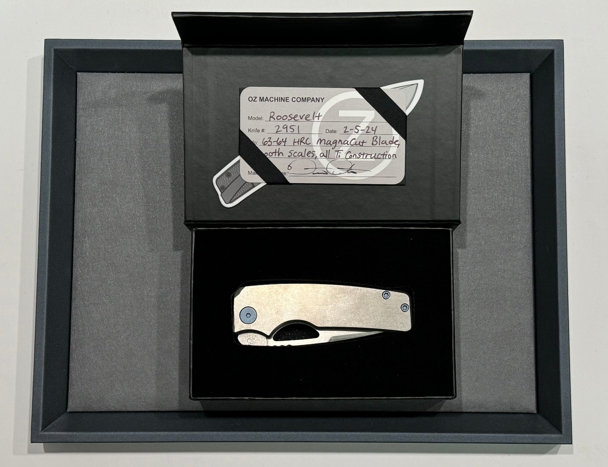 OZ Machine Company-OZ Machine Company - Roosevelt ROSIE - SW Smooth - Dark Blue Hardware - Magnacut Blade #2951 - Brand New-1-Urban Cutlery