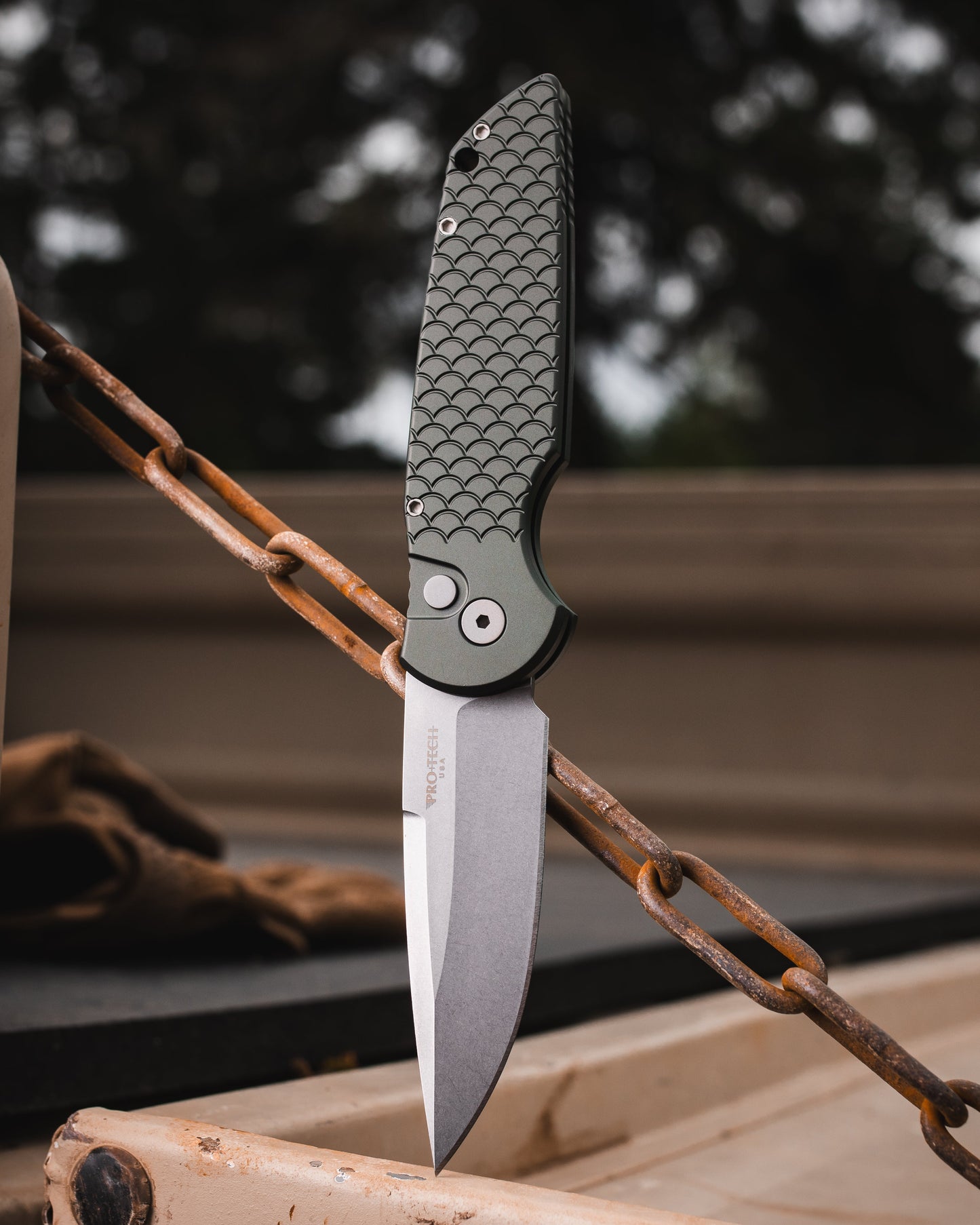 Pro-Tech X1.SW.Green TR-3 AUTO - Green "Fish Scale" Handle - Stonewash 154cm Blade