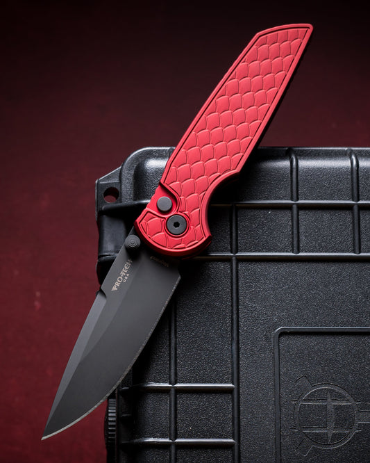 Pro-Tech INT1106.REPTILE.Red TR-3 INTEGRITY Manual - REPTILE Textured Red Handle - DLC Black MAGNACUT Blade - Black Hardware