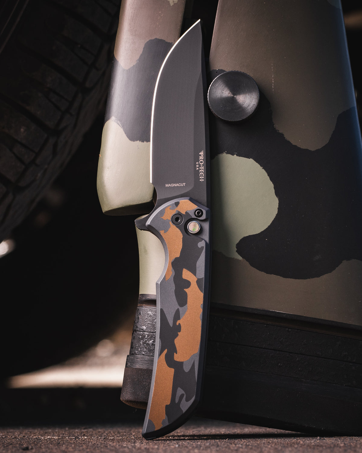 Pro-Tech CCKSF26.Mordax.2 CCKS Fall 2026 Exclusive Mordax - "Deluxe Camo" Cerakote Handle - DLC Black Magnacut Blade - Black Lip Pearl Push Button - DLC Clip /40