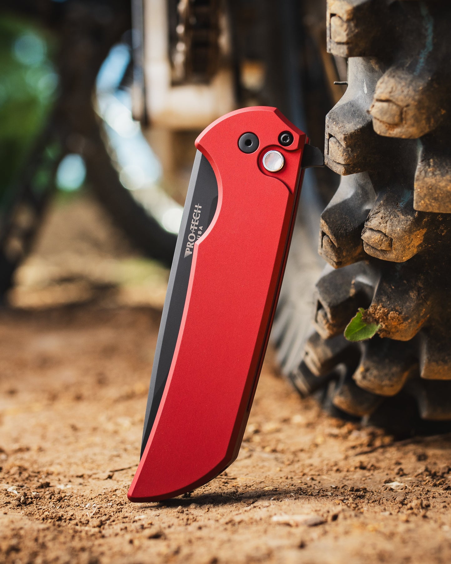 Pro-Tech Mordax (MX103.LTD.Red) - Red Handle - DLC Black Magnacut Blade - DLC Black Mini Deep Carry Clip