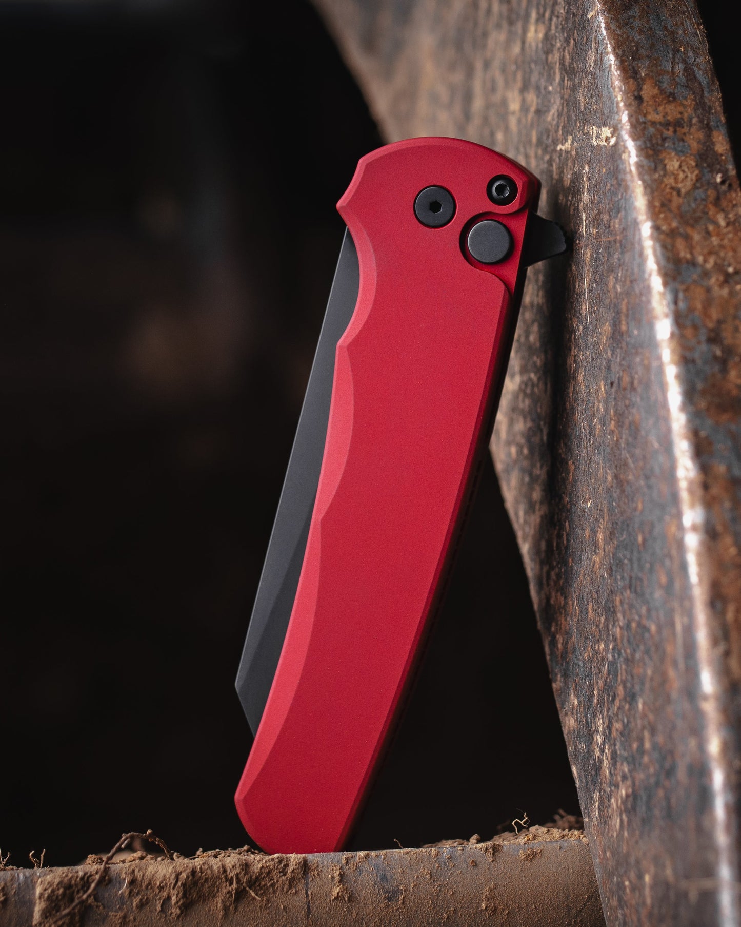 Pro-Tech 5403.Red Malibu - Red Handle - DLC Black Reverse Tanto Magnacut Blade - Black Hardware
