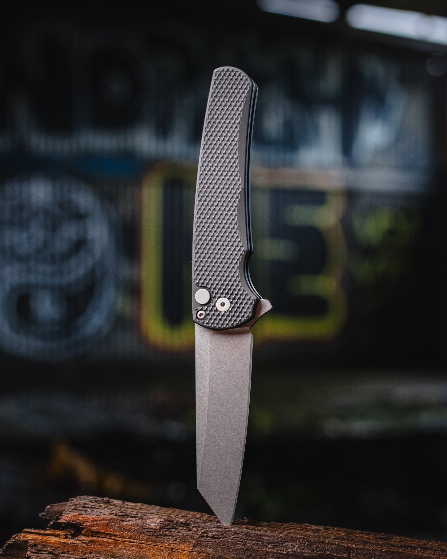 Pro-Tech 5405 Malibu - Textured Black Handle - Stonewash Reverse Tanto Magnacut Blade
