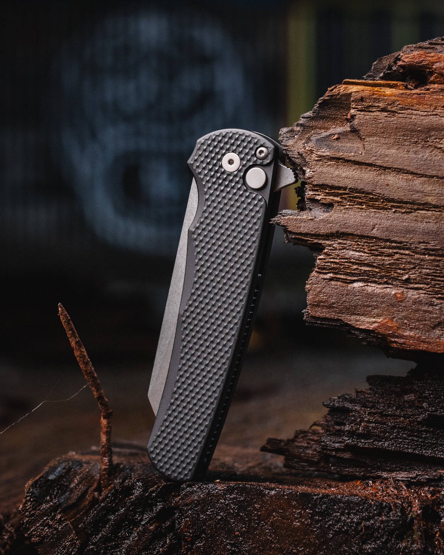 Pro-Tech 5405 Malibu - Textured Black Handle - Stonewash Reverse Tanto Magnacut Blade