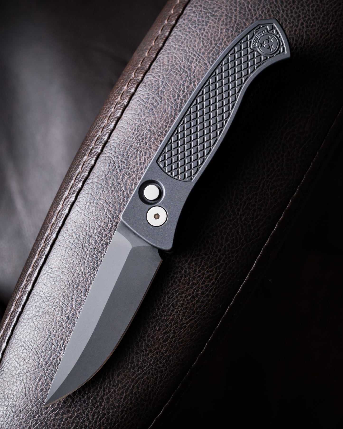Pro-Tech WB1106 Brend Classic Auto - Diamond Textured Black Handles - DLC Black Magnacut Blade - Blasted Hardware