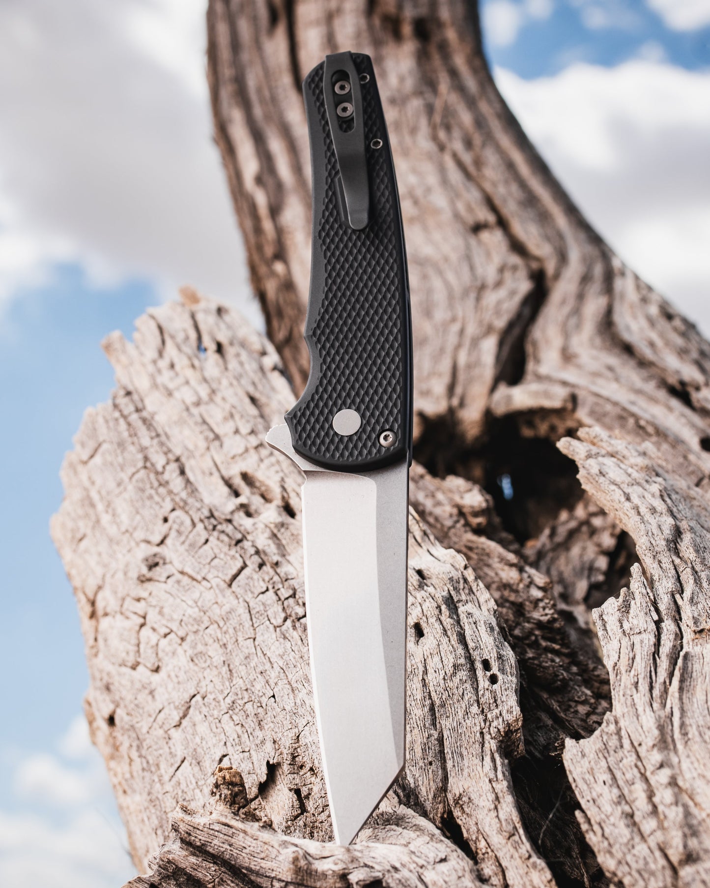 Pro-Tech 5405 Malibu - Textured Black Handle - Stonewash Reverse Tanto Magnacut Blade