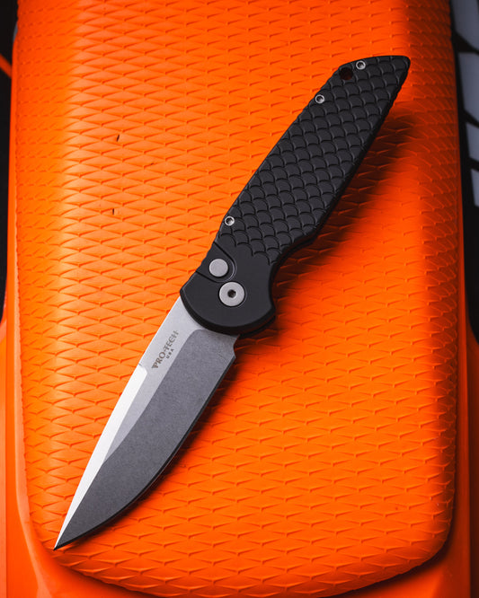 Pro-Tech X1.SW TR-3 AUTO - Black "Fish Scale" Handle - Stonewash 154cm Blade - Blasted Hardware