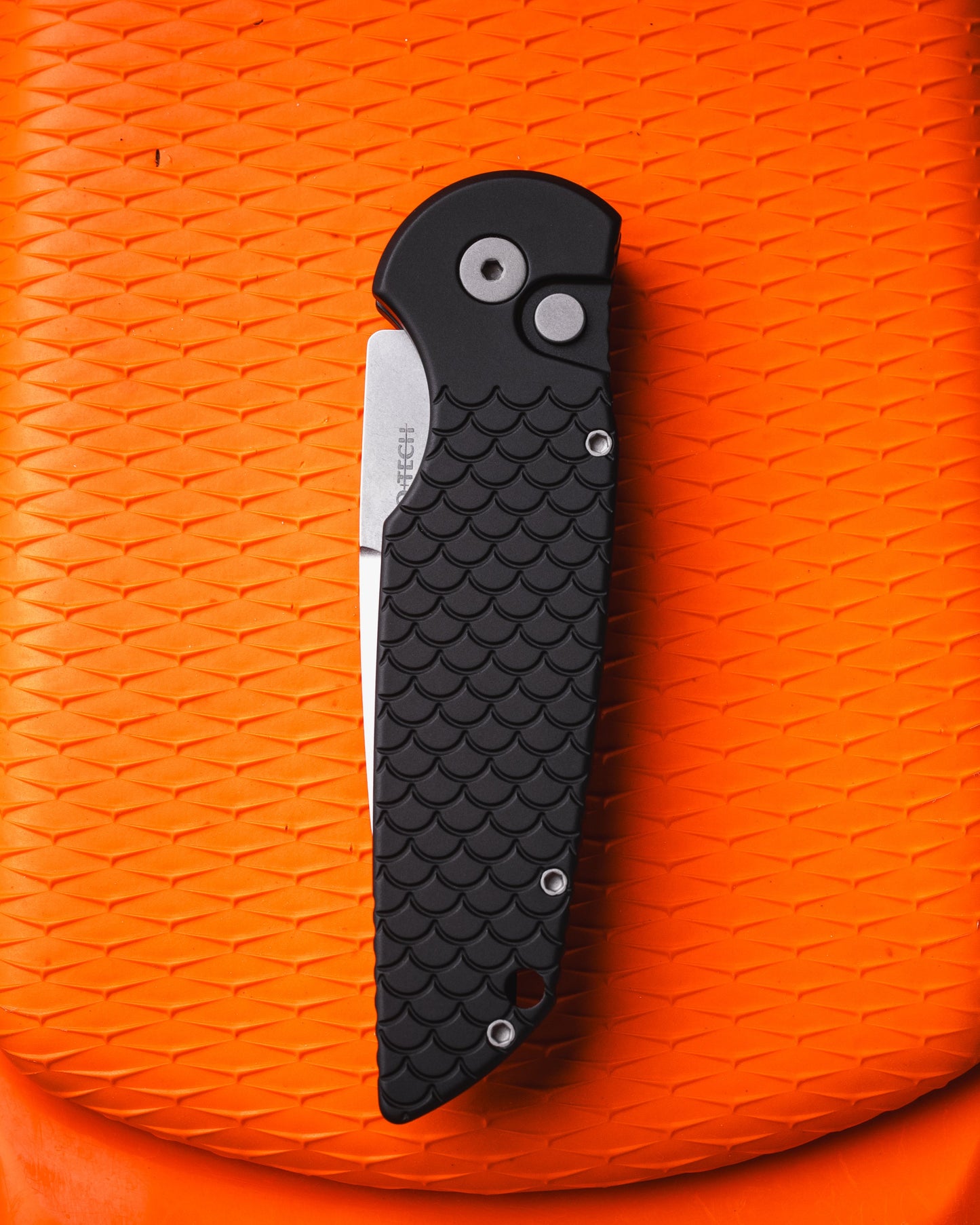 Pro-Tech X1.SW TR-3 AUTO - Black "Fish Scale" Handle - Stonewash 154cm Blade - Blasted Hardware