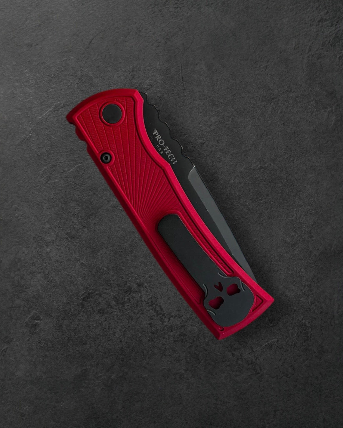 Pro-Tech-Chaves x Pro-Tech 229 Redencion Auto - Red Key Milled Handles - Battle Worn DLC Black Drop Point S35vn Blade-4-Urban Cutlery