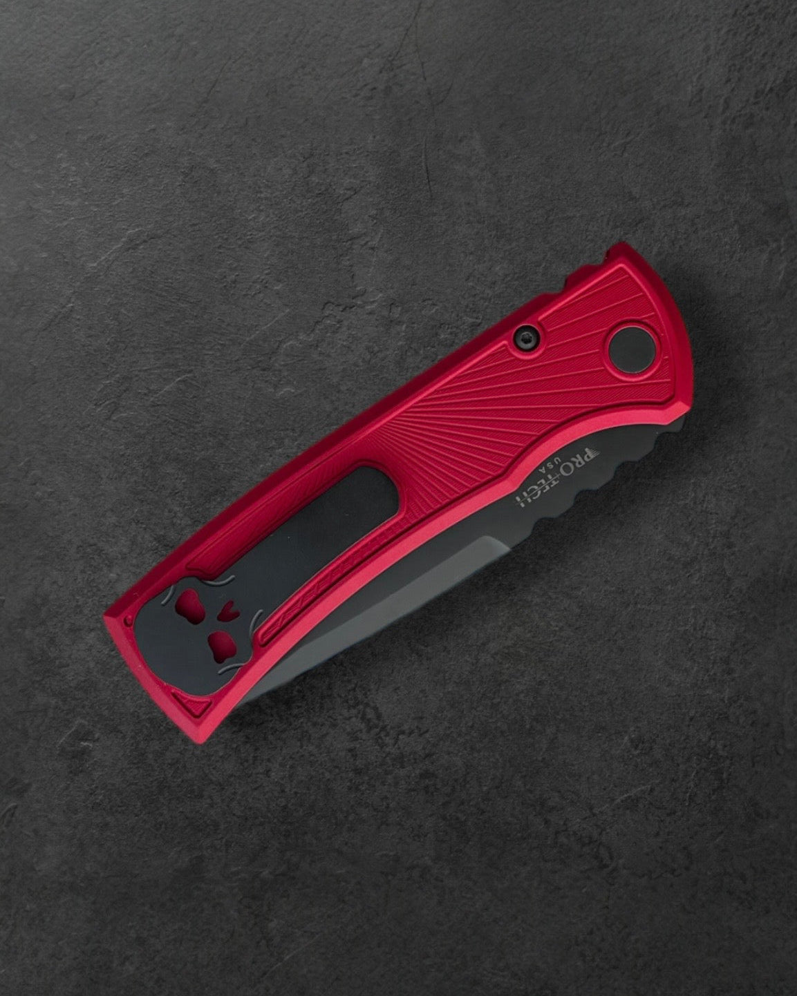 Pro-Tech-Chaves x Pro-Tech 229 Redencion Auto - Red Key Milled Handles - DLC Black Drop Point S35vn Blade-4-Urban Cutlery
