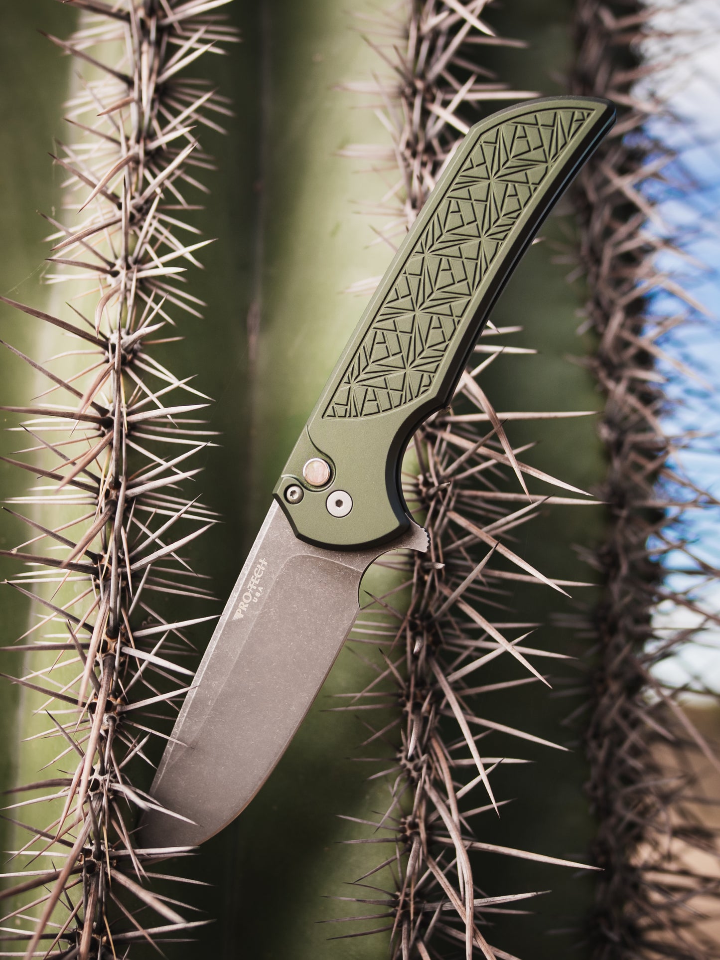 Pro-Tech-Pro-Tech BST26.Mordax.1 Blade Show Texas 2026 Exclusive Mordax - "Nexus" Textured Green Handle - Acid Wash 20CV Blade - Black Lip Pearl Push Button - Blasted Clip /90-3-Urban Cutlery