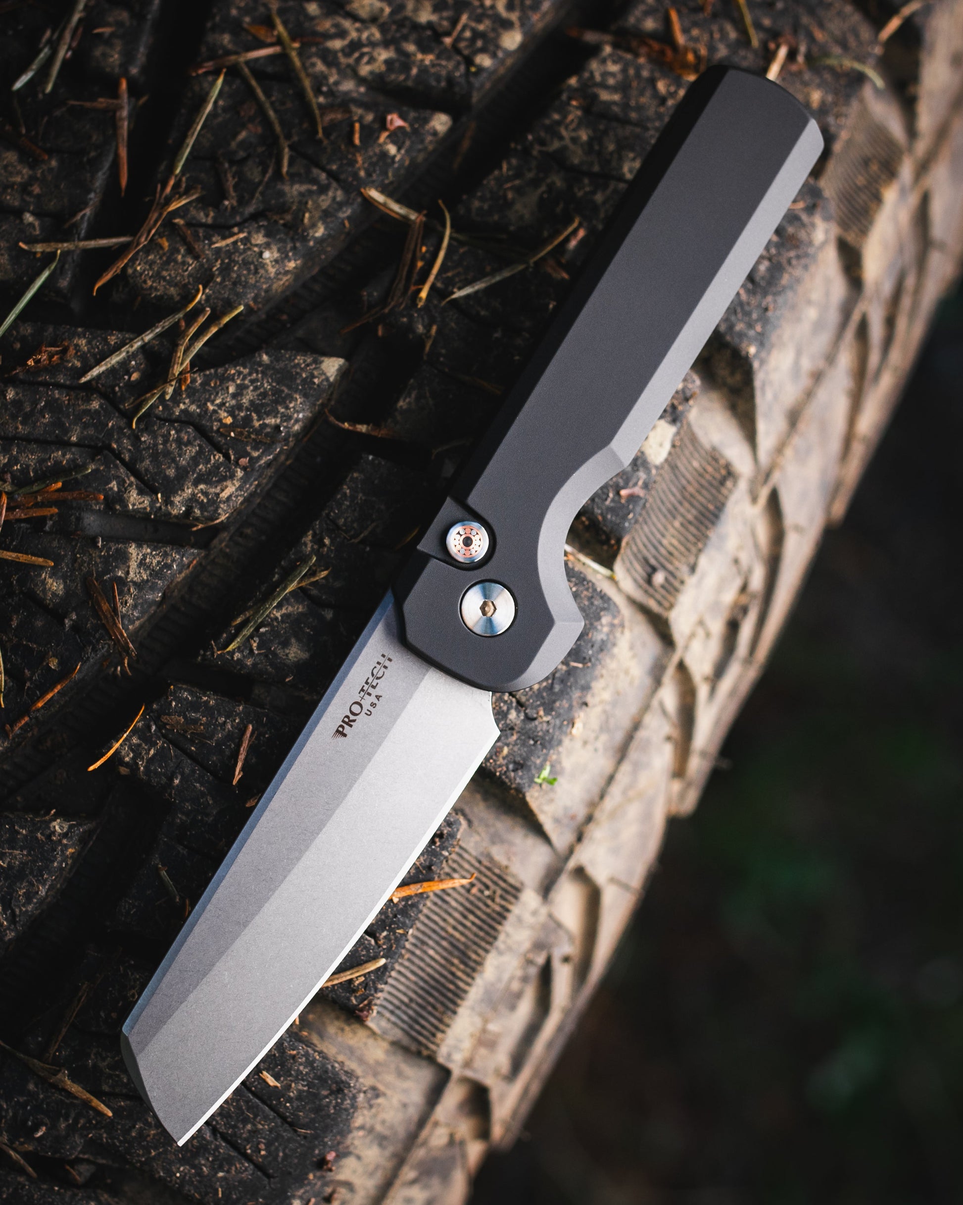 Pro-Tech-Pro-Tech BST26.Slimfoot.1 Blade Show Texas 2026 Exclusive Slimfoot AUTO - Black Handle - Stonewash Magnacut Blade - Mosaic Button - Satin Hardware /50-1-Urban Cutlery