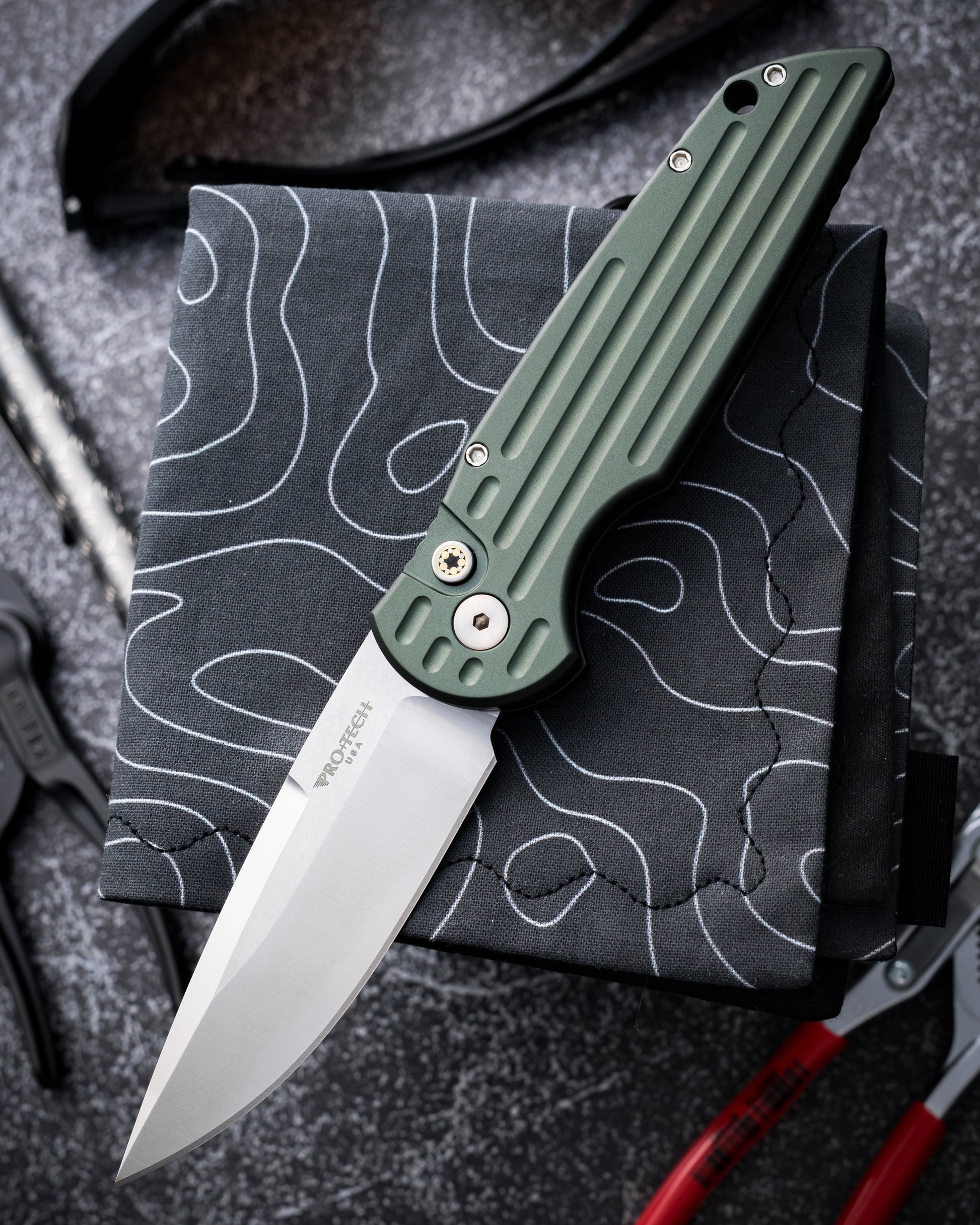Pro-Tech-Pro-Tech BST26.TR3.2 Blade Show Texas 2026 Exclusive TR-3 Tactical Response AUTO - Green w/ Groove Texture Handle - Stonewash 154cm Blade - Mosaic Button - Satin Hardware /60-1-Urban Cutlery