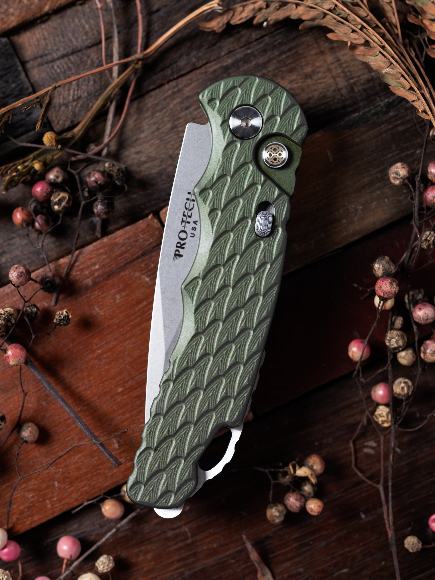 Pro-Tech-Pro-Tech BST26.TR5.1 Blade Show Texas 26 Exclusive TR-5 AUTO - Green "Feather" Texture Handle - Stonewash S35 Blade - Mosaic Pin Button - Secondary Slide Safety /100-3-Urban Cutlery