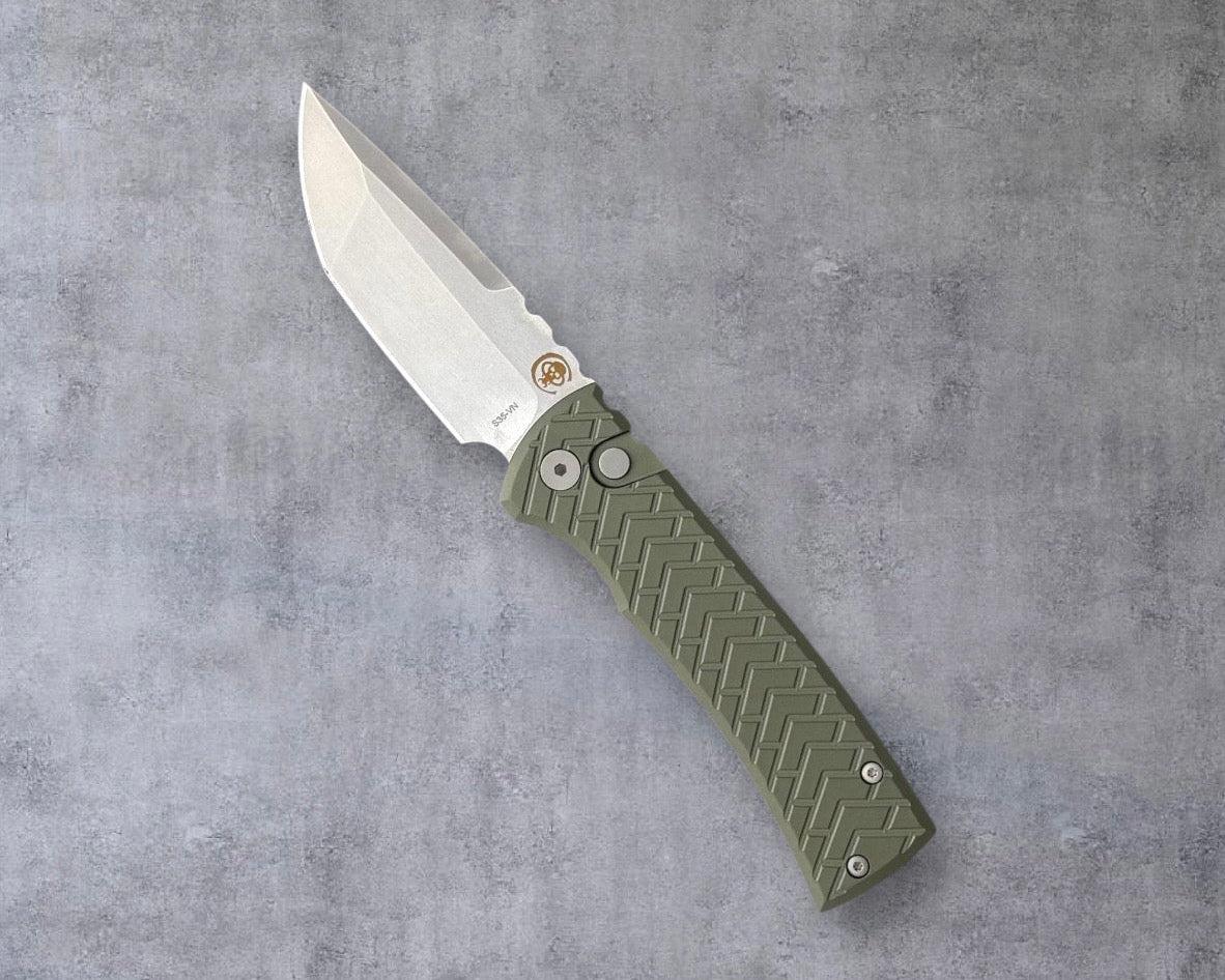 Pro-Tech-Pro-Tech Chaves Redencion Auto "Factory Seconds" - Green TREAD Handles - Stonewash S35vn Blade-2-Urban Cutlery